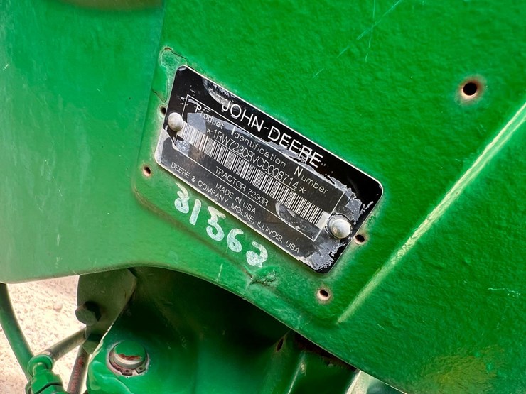 2012-john-deere-7230r-image-22