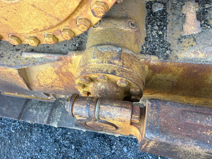 caterpillar-d6r-xl-image-11