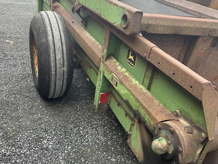 john-deere-450-image-7