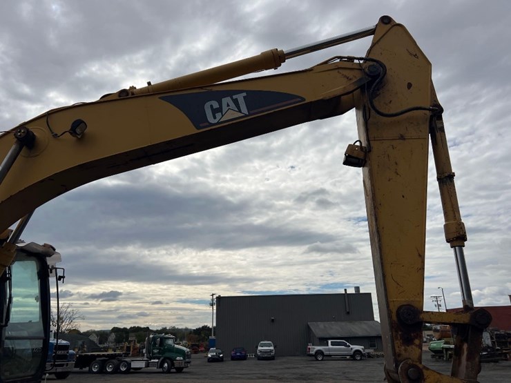 2000-caterpillar-320c-image-25