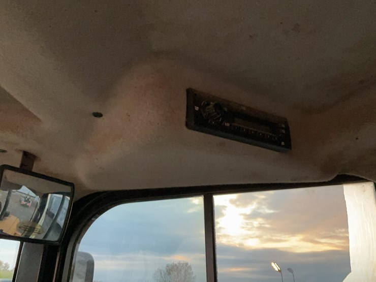 2014-caterpillar-914k-image-29