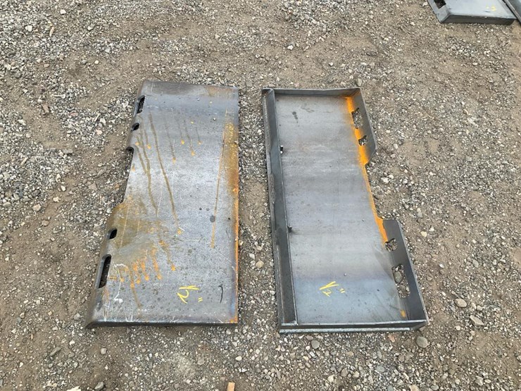 #1398-•-1/2"-thick-quick-tach-cut-out-mount-plates-image-2