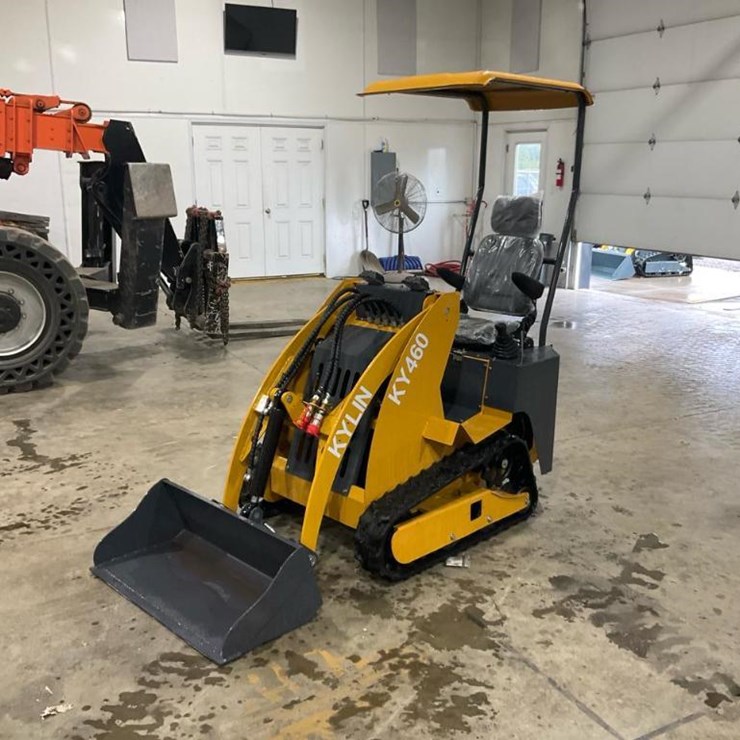 #1005 • Unused KY460 Mini Skid Steer