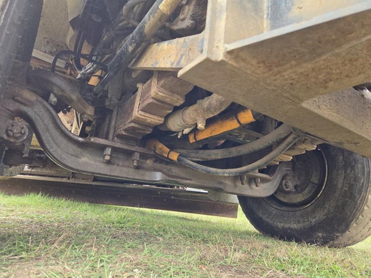 #2291-•-2003-western-star-quad-axle-dump-truck-image-58