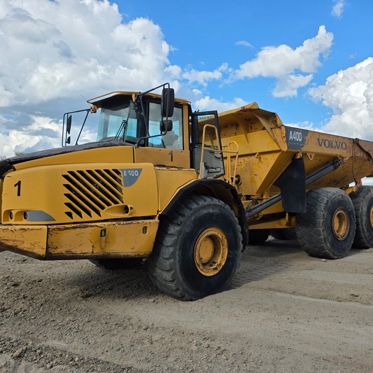 2003 VOLVO A40D