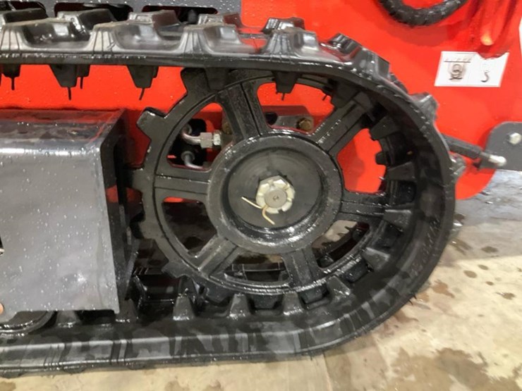 #1008-•-unused-ky380-mini-skid-steer-image-14