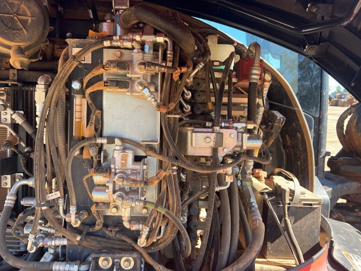 kubota-kx057-5-image-23