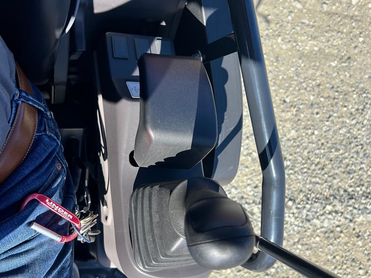 2023-kubota-u48-5-image-16