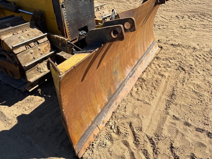 2006-deere-650j-xlt-image-20