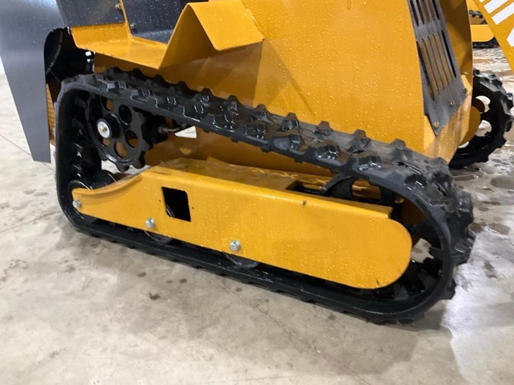 #1004-•-unused-ky460-mini-skid-steer-image-19