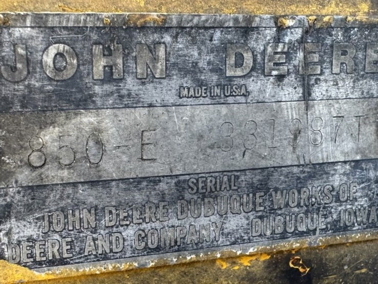 1980-john-deere-850-image-17