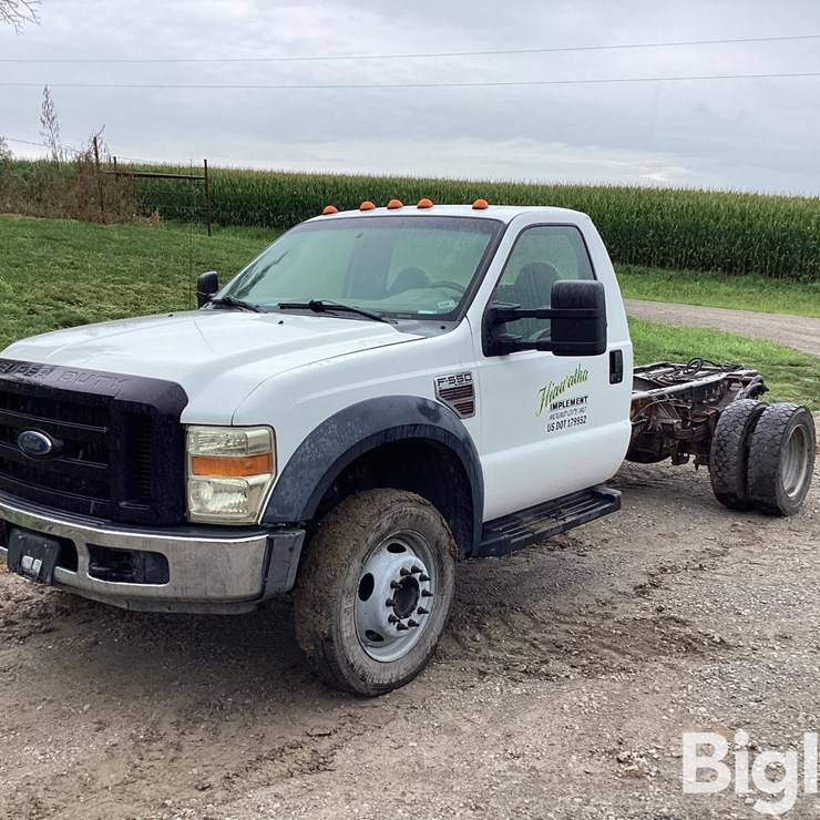 2008 FORD F550 XL