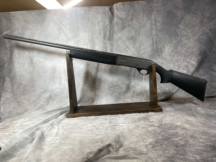 #2016-•-hatfield-12-ga.-semi-auto-shotgun,-sn:-12a22-003877-image-3