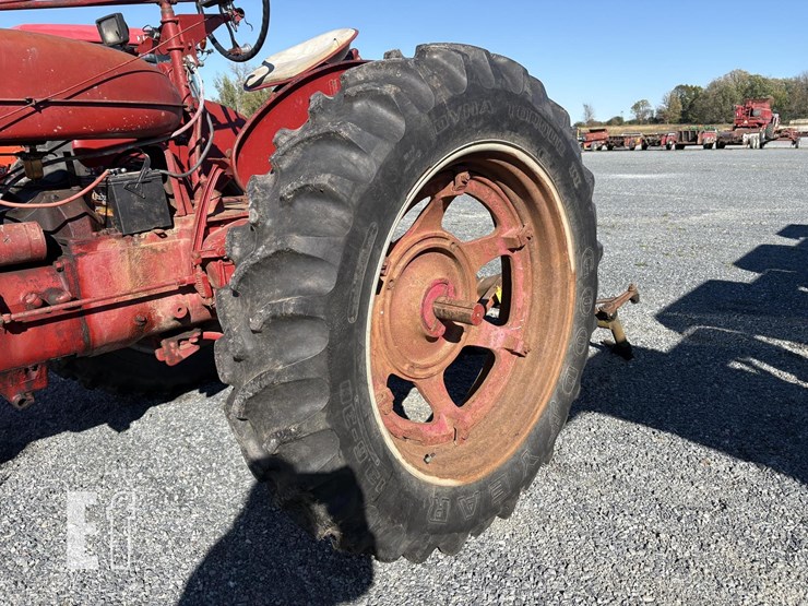 1942-international-m-image-9