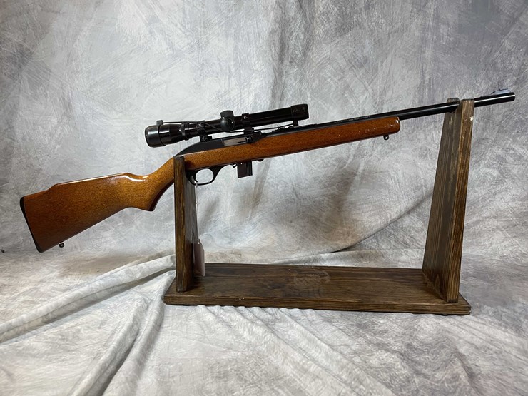 #2067-•-marlin-model-70-22-lr-semi-auto-rifle,-sn:-15500825-image-1