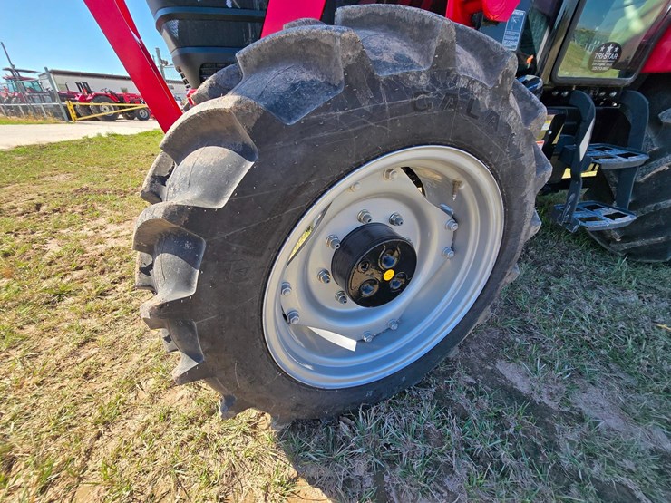 2025-mahindra-6075-image-80