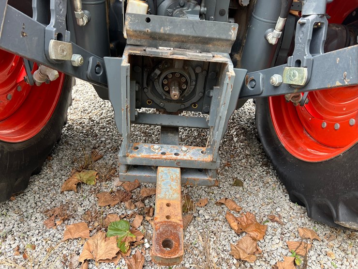 2017-kubota-m7-151-premium-image-22