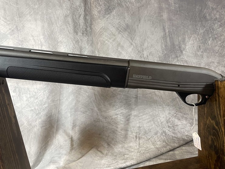 #2016-•-hatfield-12-ga.-semi-auto-shotgun,-sn:-12a22-003877-image-8