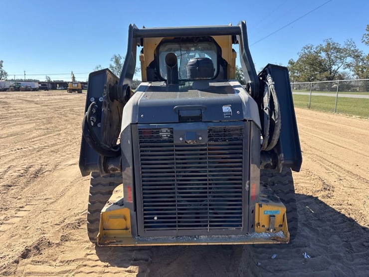 2020-deere-333g-image-3