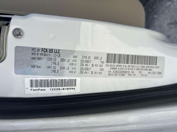 2019-dodge-grand-caravan-sxt-image-5