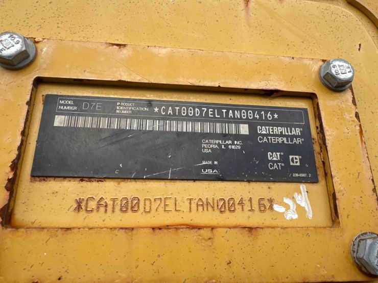2011-caterpillar-d7e-image-18