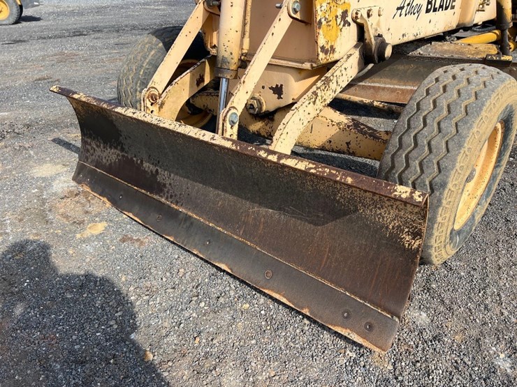 1980-athey-ab6905-motor-grader-image-9