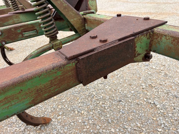 john-deere-1610-image-11