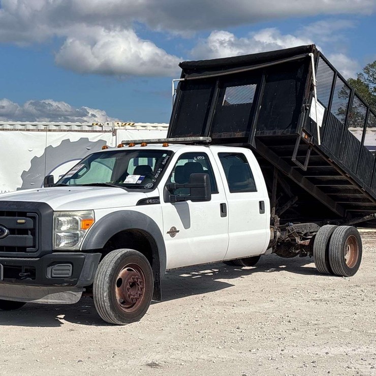 2012 FORD F550