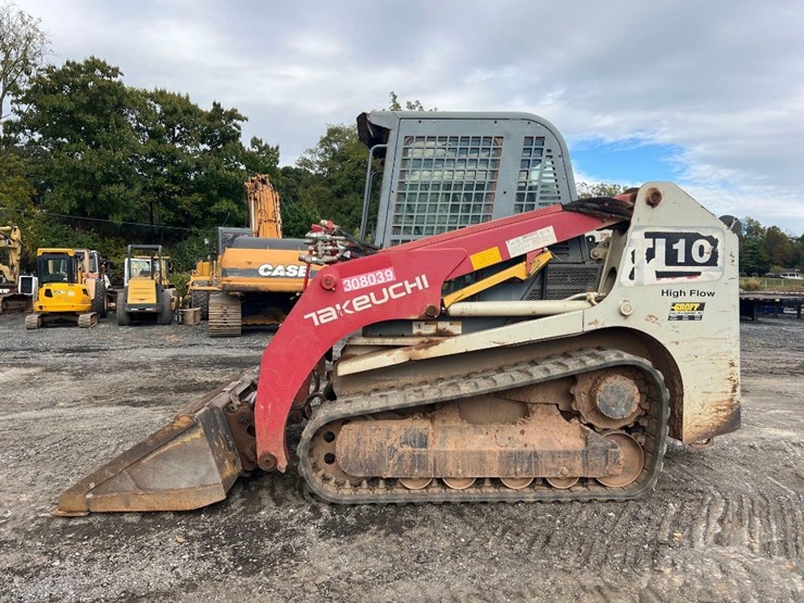 2013-takeuchi-tl10-image-1