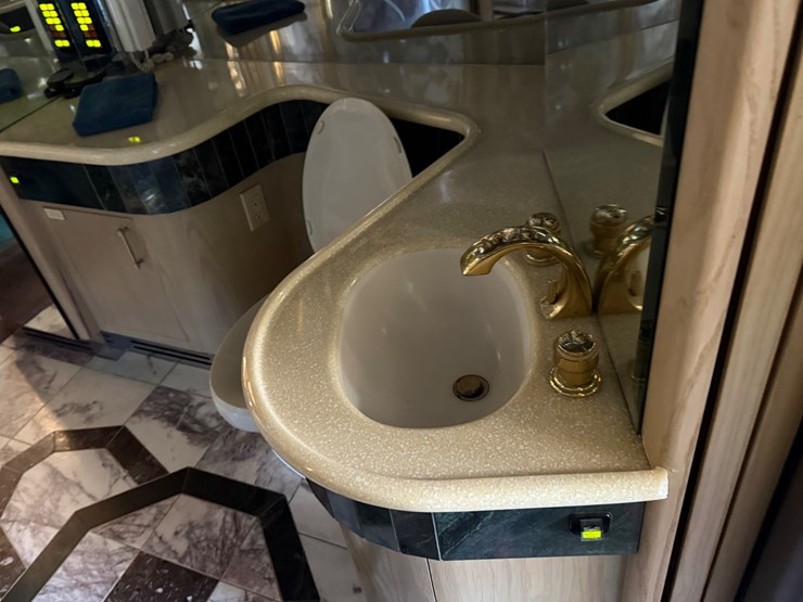 #7462-•-1994-liberty-prevost-coach-tour-bus-*nice!-image-34