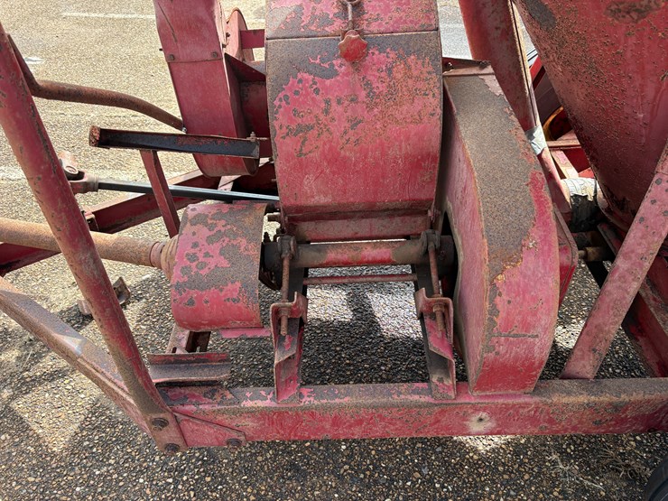 #6849-•-new-holland-352-grinder-mixer-image-12