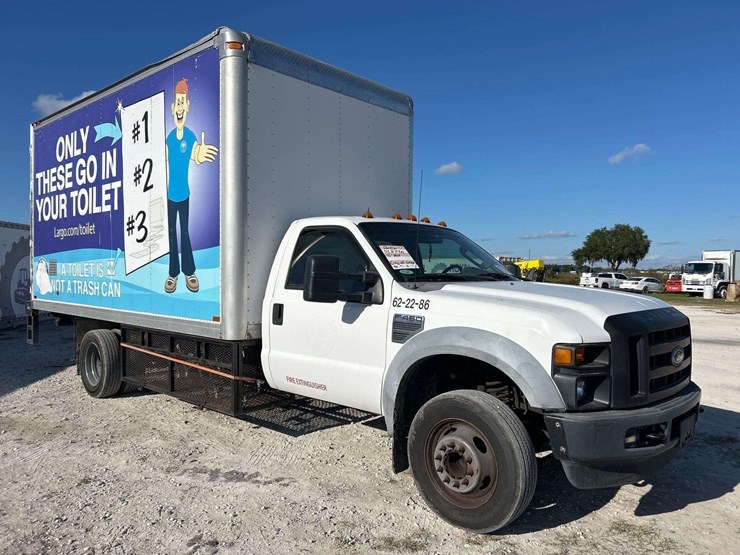 2010-ford-f450-image-2