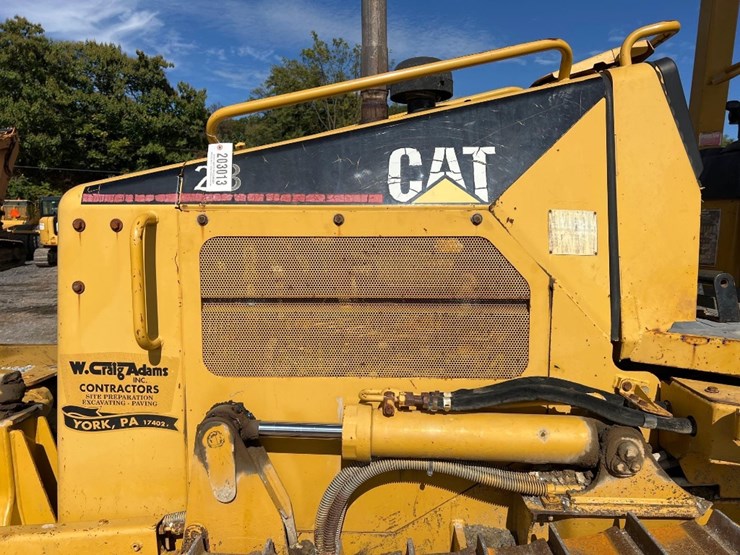 2003-caterpillar-d3g-xl-image-28