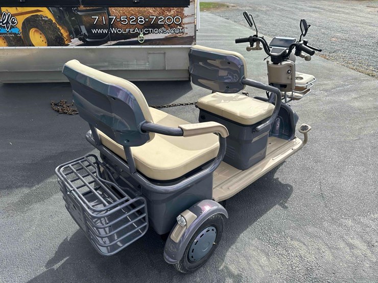 unused-irgc40-battery-powered-mini-golf-cart-image-4