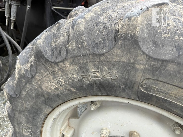 2005-massey-ferguson-491-image-8