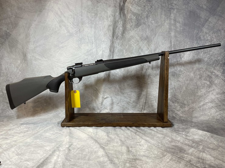 #2060-•-weatherby-vanguard-243-win-bolt-action-rifle,-sn:-vb131892-image-1