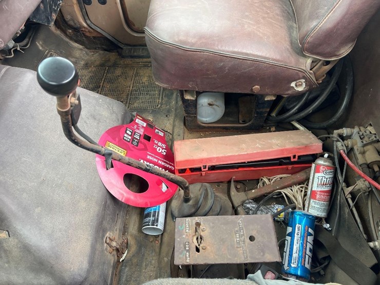 1983-international-s-series-water-truck-image-33