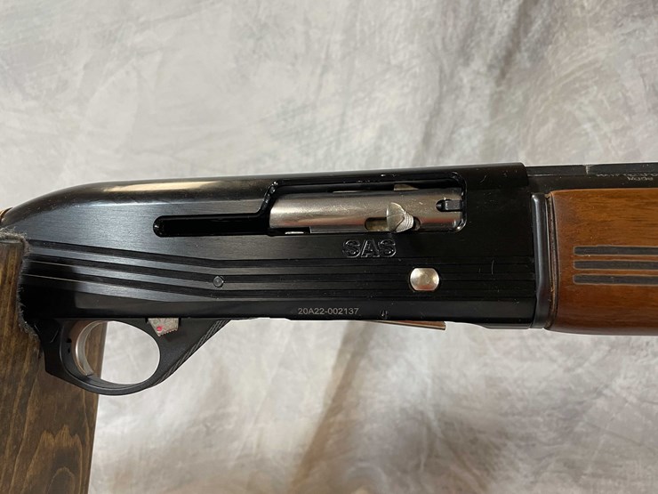 #2029-•-hatfield-20-ga.-semi-auto-shotgun,-sn:-20a22-002137-image-19