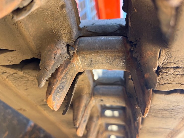 2017-kubota-svl75-2-image-12