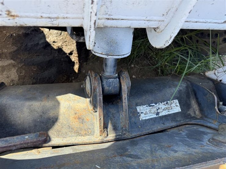 2002-bobcat-763-image-9