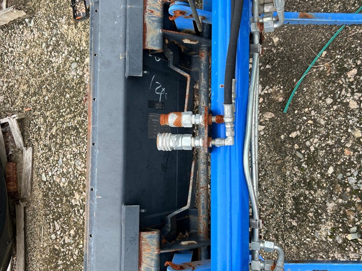 2012-new-holland-boomer-3045-image-28