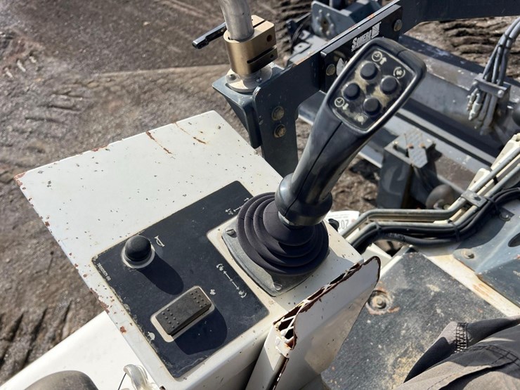 somero-s-222-laser-screed-image-32