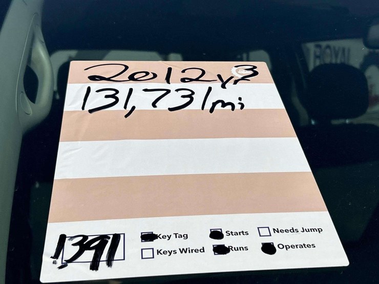 2012-dodge-grand-caravan-sxt-image-25