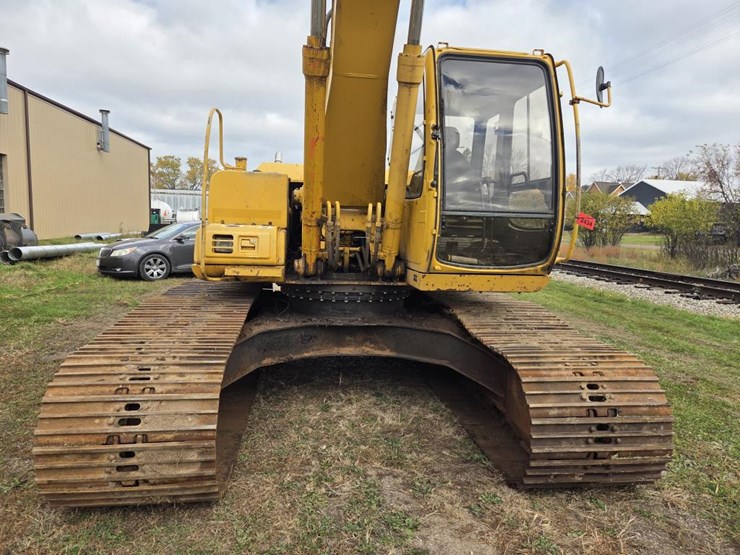 1999-john-deere-200-image-9