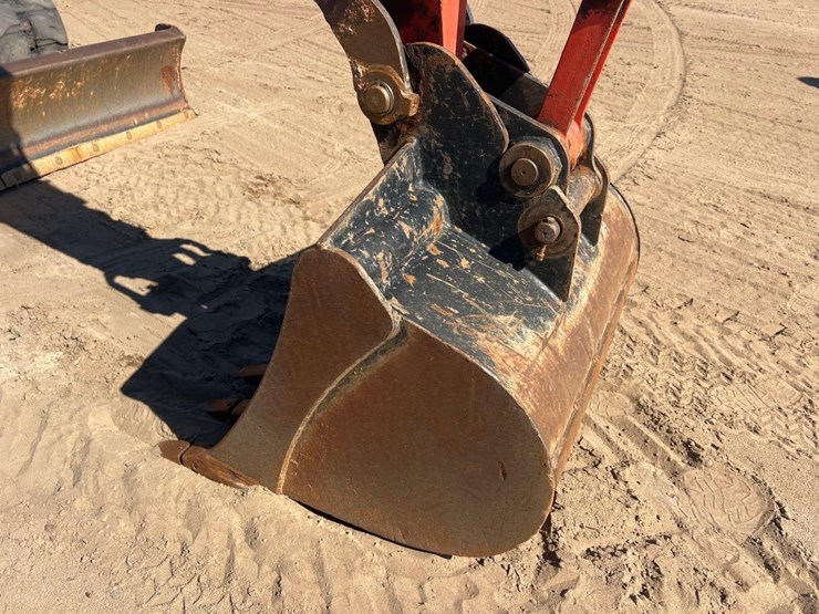 kubota-kx057-5-image-11