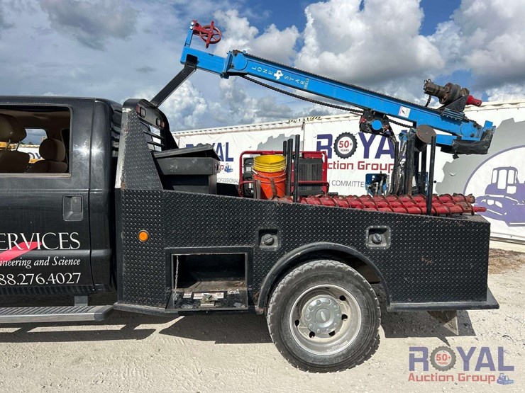 2013-ford-f450-image-23