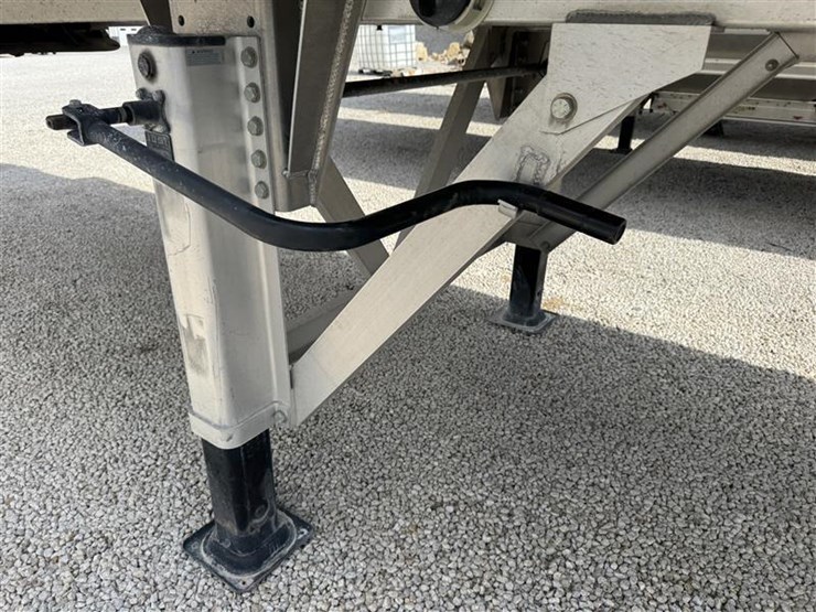 2024-armorlite-aluminum-end-dump-trailer-image-16