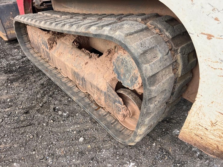 2013-takeuchi-tl10-image-17