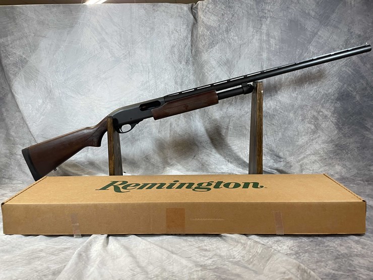 #2032-•-remington-870-field-master-12-ga.-pump-action-shotgun,-sn:-ras209785-image-1