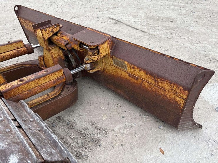 caterpillar-d3c-lgp-image-10